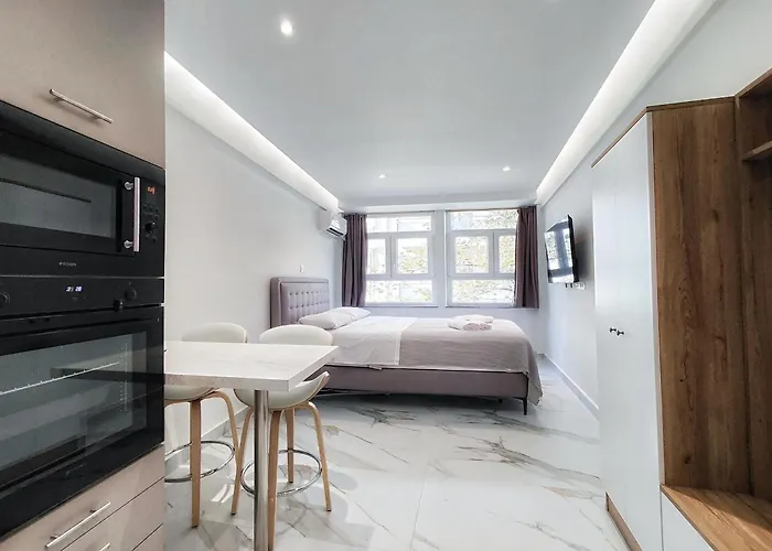 Andriiaanii Apartment Athens